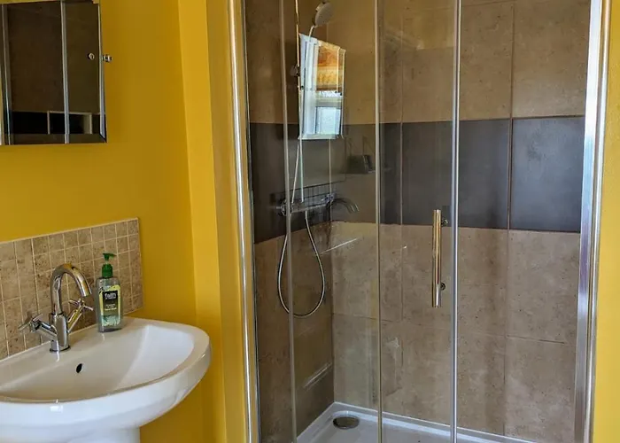 Number 18 فندق مبيت وإفطار ويتبي